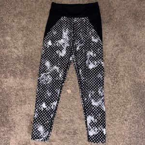 Athletic leggings